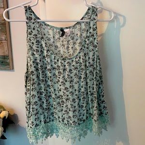 Light blue floral crop top